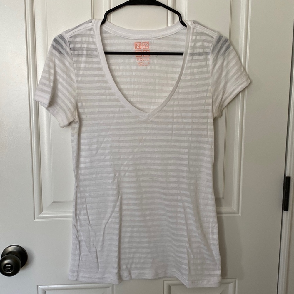 Basic white t-shirt